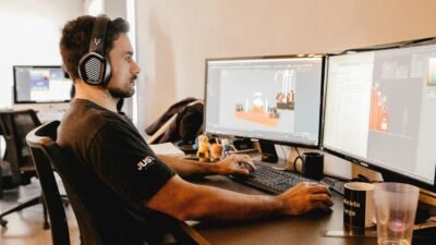 Desenvolvedores de videogames Crédito: Pexels